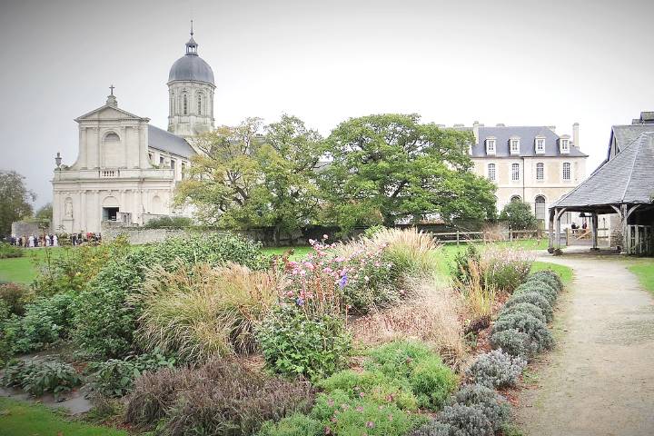Mondaye : Abbaye