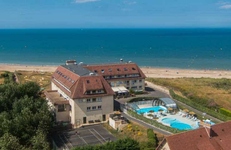 Hôtel Club de la Plage - Merville-Franceville