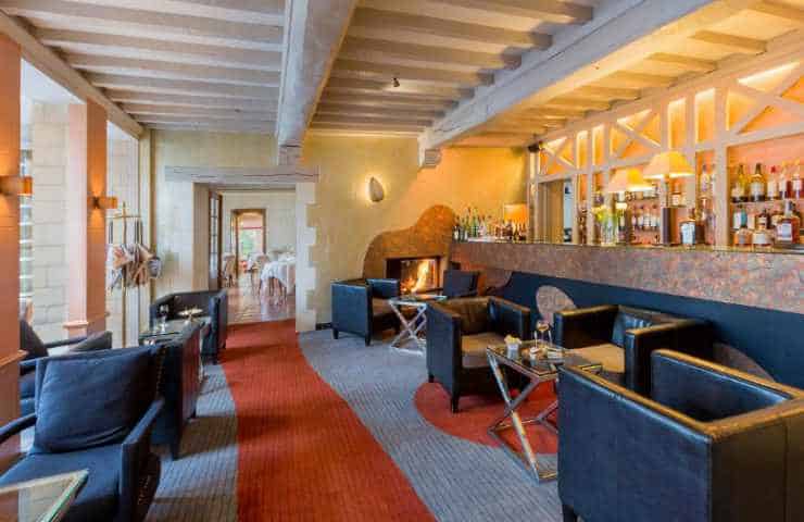 Hôtel Restaurant Le Dauphin et Le Spa du Prieuré